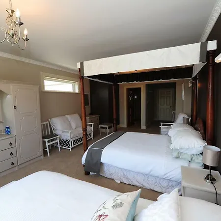 Kingfisher B&B *